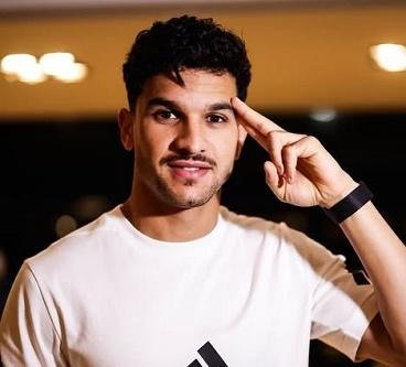 منصف بقرار: سعيد بالانضمام لمعسكر إسبانيا ومتحمس لبداية المشوار مع الأهلي