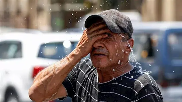 طقس الخميس.. الأرصاد: شبورة صباحية ورياح مثيرة للرمال وأمطار خفيفة بهذه المناطق