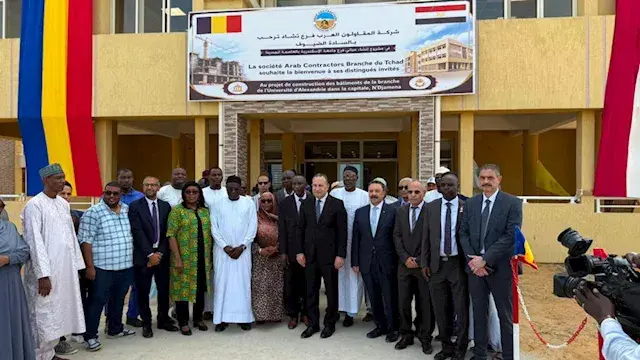 وزير التعليم العالي يتفقد التشطيبات النهائية لفرع جامعة الإسكندرية في إنجامينا