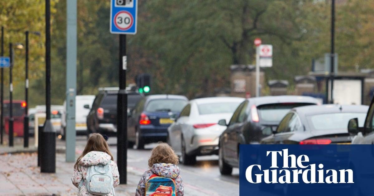 Alarm over hospital lung admissions for children in England’s poorest postcodes