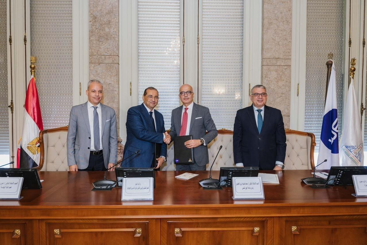 المصرية للاتصالات وجامعة عين شمس توقعان بروتوكول تعاون لتشغيل حل WE SmartED المدعوم بمنصة Digital SmartED