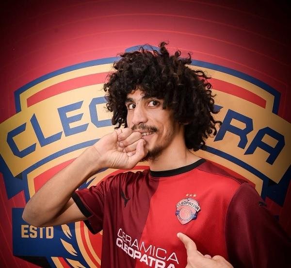 سيراميكا كليوباترا يعلن تعاقده مع عاشور شيكا
