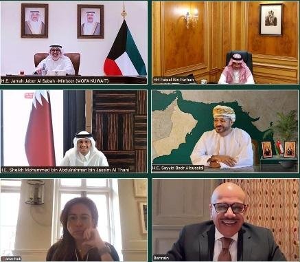 وزراء خارجية التعاون الخليجي يبحثون حرية الملاحة في مضيق هرمز