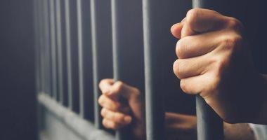 حبس شاب لاتهامه بقتل صديقه داخل شقته في القاهرة