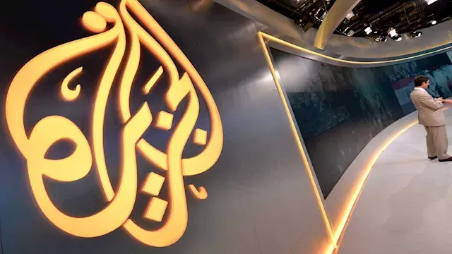 شبكة الجزيرة تنهي عقود مراسلين في غزة وتحيلهم للعمل بالقطعة