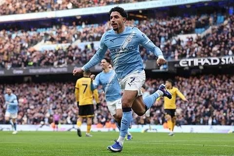 مرموش بديلا في تشكيل مانشستر سيتي أمام نجوم الدوري الكوري