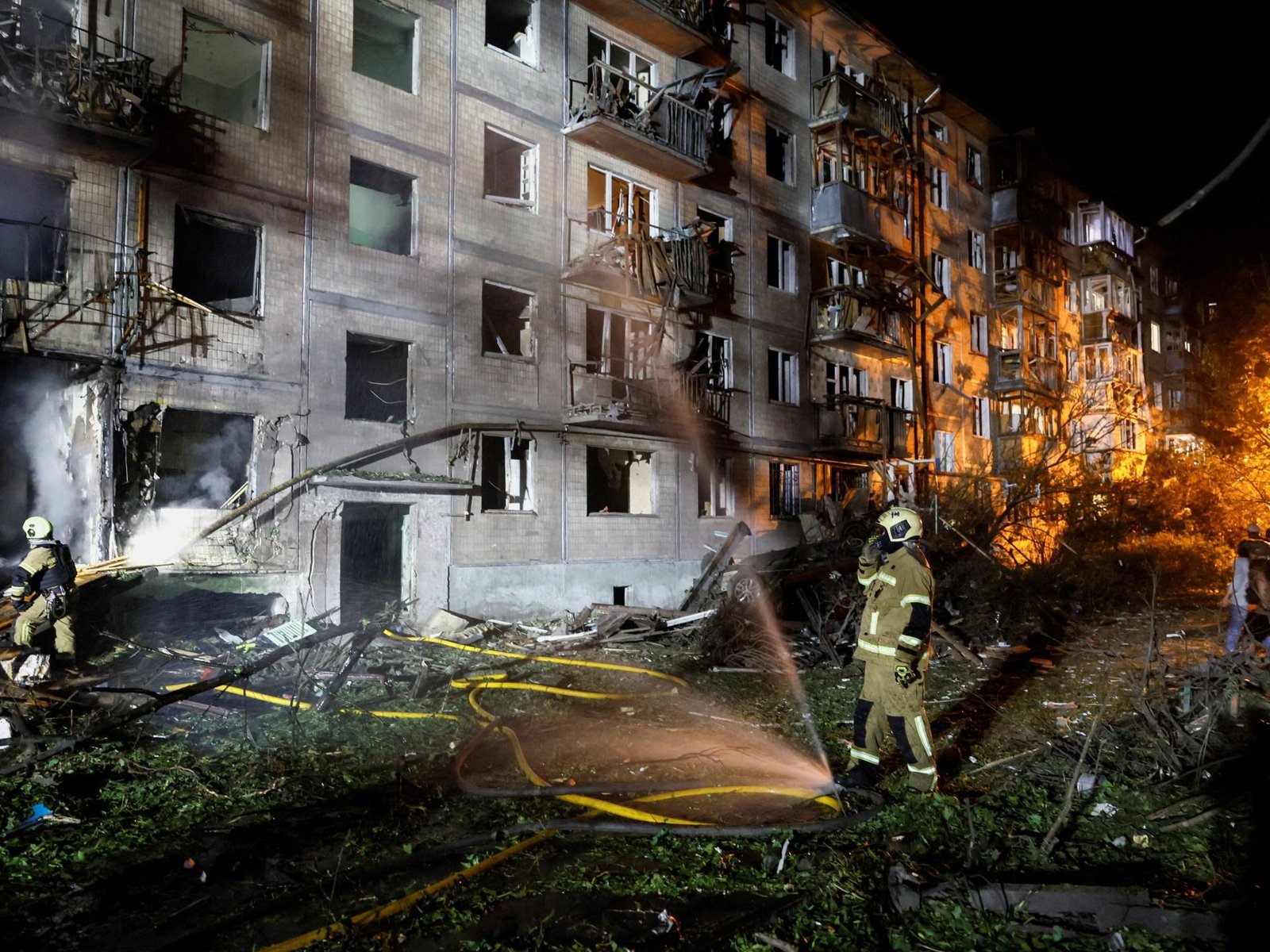 Russian missile attacks kill at least nine in Ukraine’s Kyiv