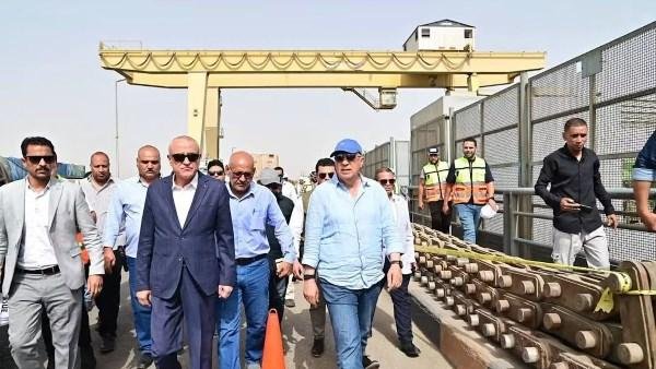 الري: االانتهاء من تأهيل ورفع كفاءة 11 بوابة بمفيض قناطر إسنا الجديدة