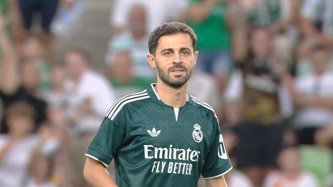 رسميًا.. ريال مدريد يقدم برناردو سيلفا ويمنحه القميص رقم 20