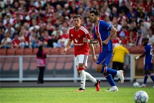 وديا.. باريس سان جيرمان ومانشستر يونايتد يتعادلان 1-1