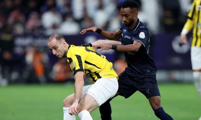 اتحاد جدة يفتح الباب أمام انتقال لاعبه إلى الدوري الإيطالي