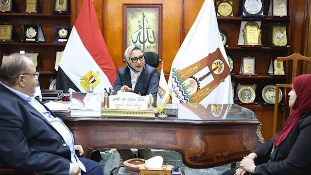 محافظ الوادي الجديد تبحث استضافة مؤتمر أدباء وسط الصعيد في أكتوبر