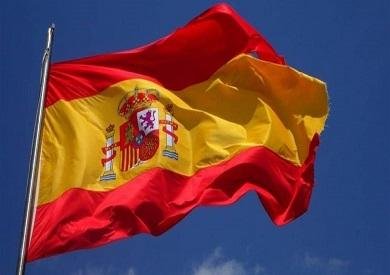 إسبانيا تفرض قيودا على القادمين من إيطاليا في احتدام لخلاف حول الهجرة