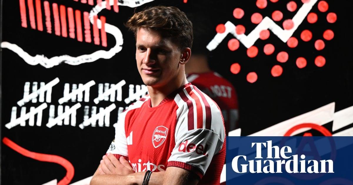 Arsenal sign Greece forward Christos Tzolis from Club Brugge for £34m