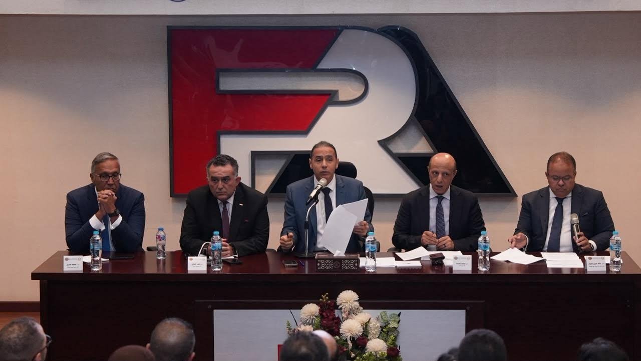 اجتماع موسع في الرقابة المالية برئاسة إسلام عزام لمناقشة الإطار التنظيمي الجديد لعمليات الشورت سيلينج