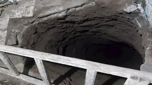 "التنقيب عن الآثار أنهى حياته".. مصرع كهربائي داخل جبل أسيوط الغربي