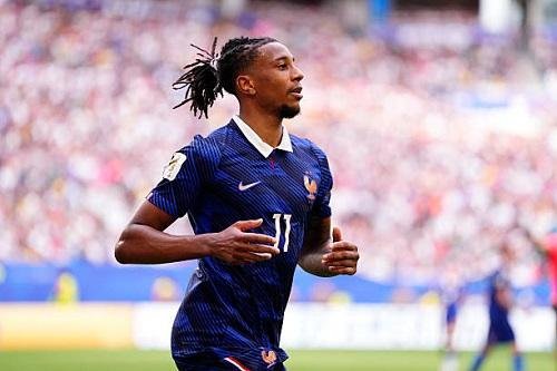 متفوقا على بيليه.. أوليسيه نجم فرنسا ينتزع عرشا تاريخيا في كأس العالم