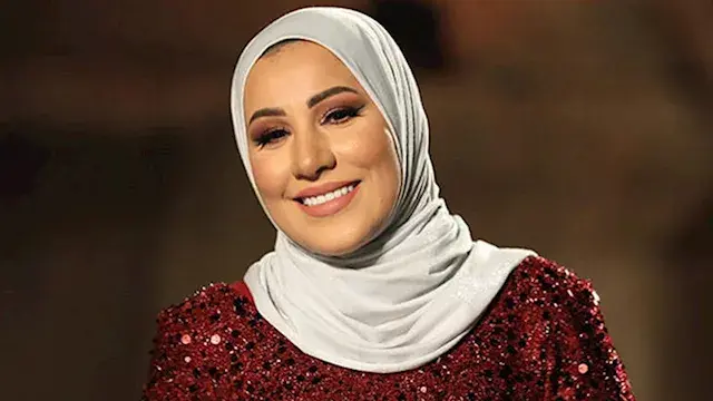 نداء شرارة تروج لأغنيتها الجديدة بعنوان "عدى وقت"