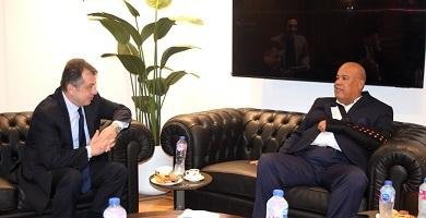 غرفة القاهرة التجارية تستقبل سفير أرمينيا لبحث زيادة التبادل الاستثماري والتجاري المشترك
