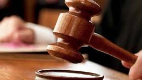 حبس شخصين لقيامهما بإدارة صفحات للترويج لبيع فيديوهات مُنافية للآداب