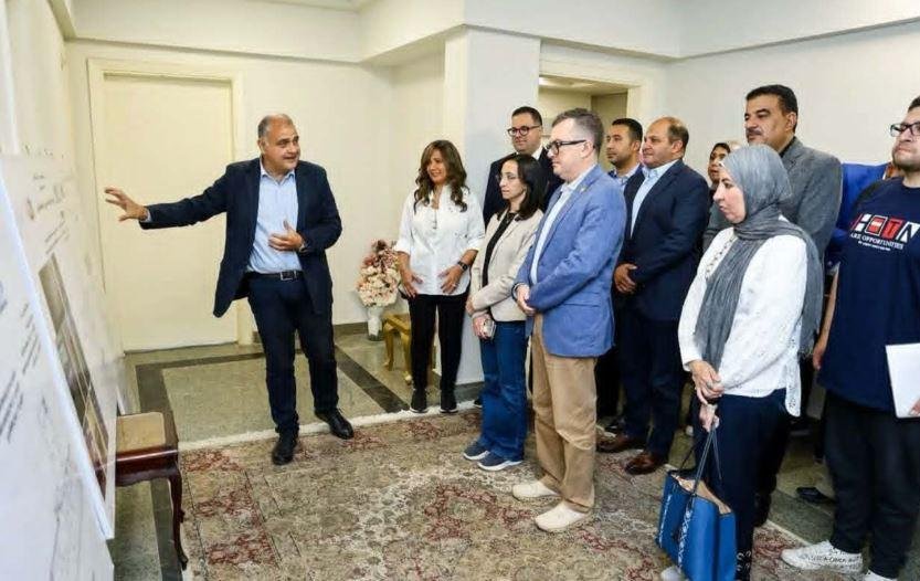 وزير التخطيط يتابع تنفيذ المشروعات التنموية والخطة الاستثمارية بالبحيرة