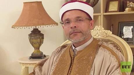 تونس.. التراجع عن إعفاء إمام انتقد أزمة الكهرباء وتدهور الخدمات في خطبة الجمعة (فيديو)