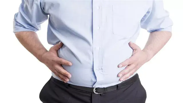 أطعمة تساعد على تقليل الانتفاخ.. منها الزبادي والخيار