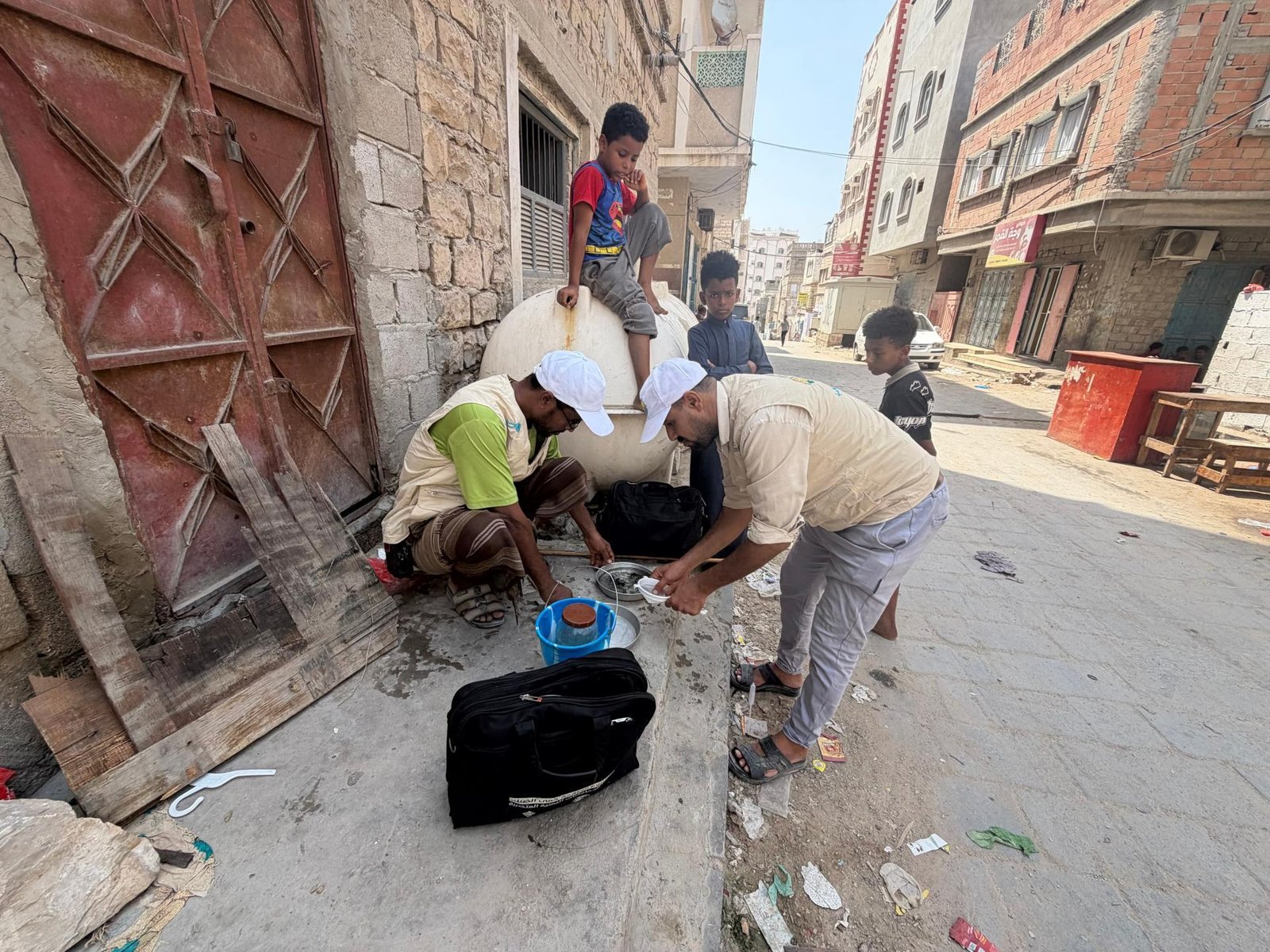 Yemen’s health workers race to halt latest outbreak of deadly dengue fever