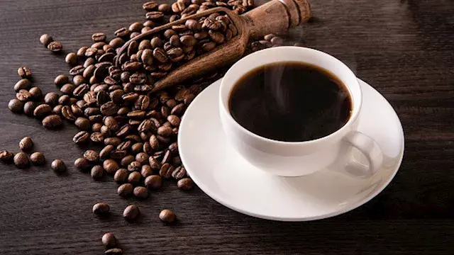 ماذا يحدث لقلبك عند شرب أكثر من 3 أكواب من القهوة؟