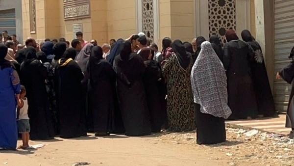 تشييع جثامين أم وابنها لقوا مصرعهما فى حادث بالدقهلية