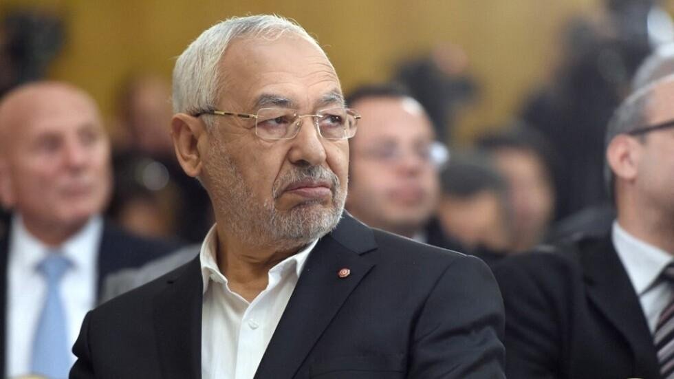 جبهة الإنقاذ في تونس تطالب السلطات بالكشف عن الوضع الصحي للغنوشي الشابي