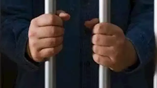 خلاف على 100 جنيه ينتهي بجريمة.. النيابة تحقق في مقتل مسن على يد نجله