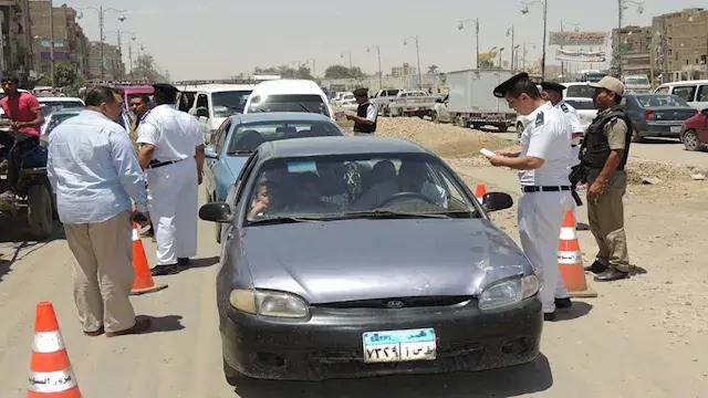 الداخلية تضبط 119 ألف مخالفة مرورية و4 ملايين جنيه سوق سوداء خلال يوم