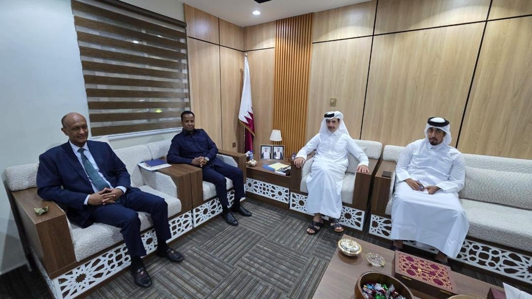 &nbsp;وزير الشؤون الخارجية الصومالي يجتمع مع سفير دولة قطر
