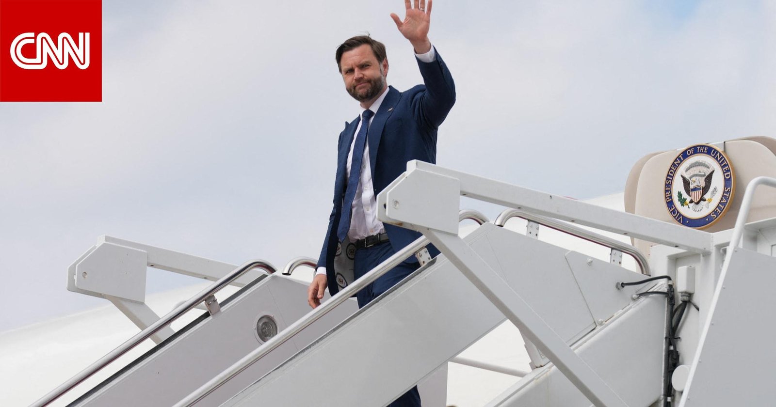 التحقيق مع عنصر من فريق حماية نائب ترامب بشبهة تسريب معلومات عن سفره