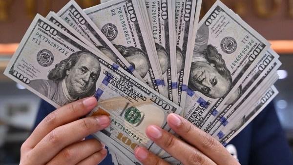 زاد 22 قرشا في أسبوع.. سعر الدولار في مصر اليوم الخميس
