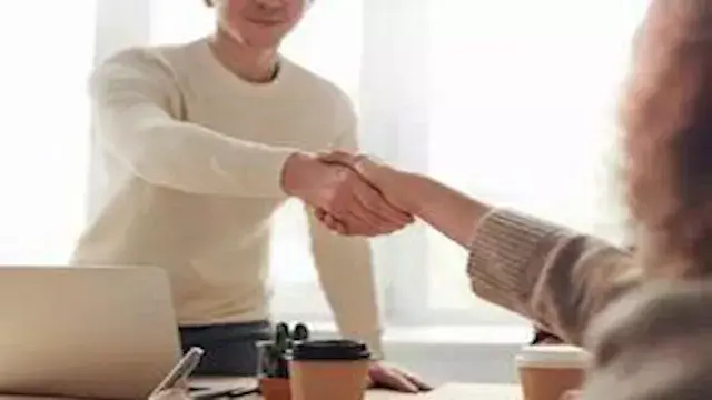 1500 فرصة عمل تنتظر شباب سوهاج.. انطلاق ملتقى توظيف بمشاركة 40 شركة