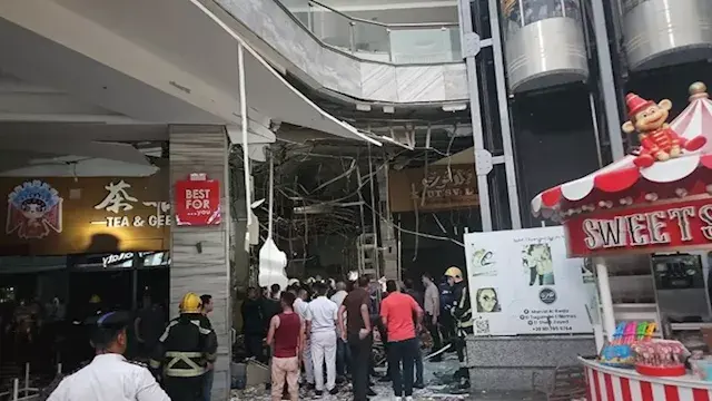 مصدر أمني: جثتان و9 مصابين إثر انفجار "أنبوبة هيليوم" بمول شهير بالتجمع