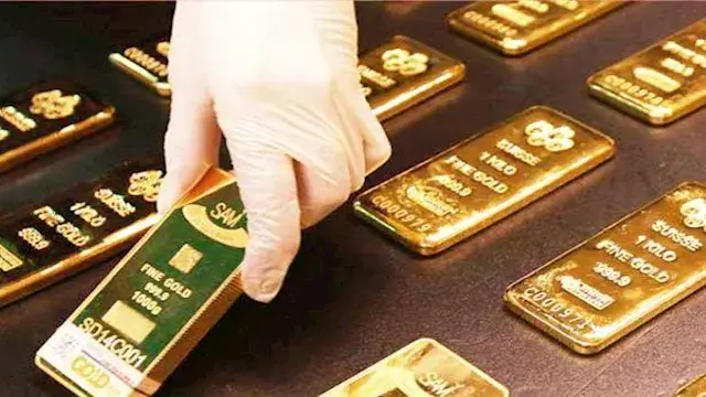 هل يستمر صعود الذهب أم يتراجع بعد القفزات الأخيرة؟.. أستاذ اقتصاد توضح