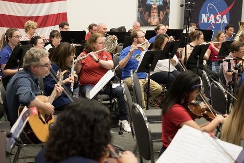 NASA Langley Celebrates Community through Music with ‘Symphony Under the Stars’ Event 