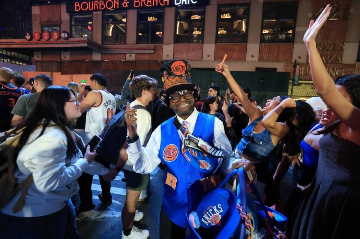 Pressure is on as Knicks come home for NBA Finals Game 3
