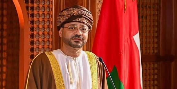 اتصالات لوزير خارجية عُمان مع عبدالعاطي ونظرائه في المنطقة لبحث أمن الملاحة بمضيق هرمز