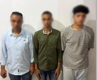 ضبط سائق ونجليه بتهمة التعدي على شخص وأسرته بالضرب بالغربية لخلافات حول الجيره