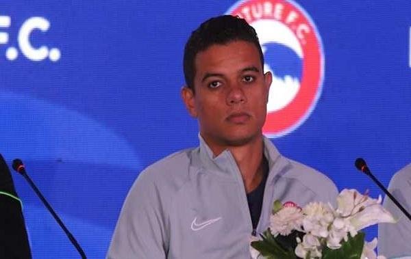 سعد سمير: لم أحصل على مستحقاتي لدى مودرن سبورت.. وطالبت اتحاد الكرة بوقف قيدهم