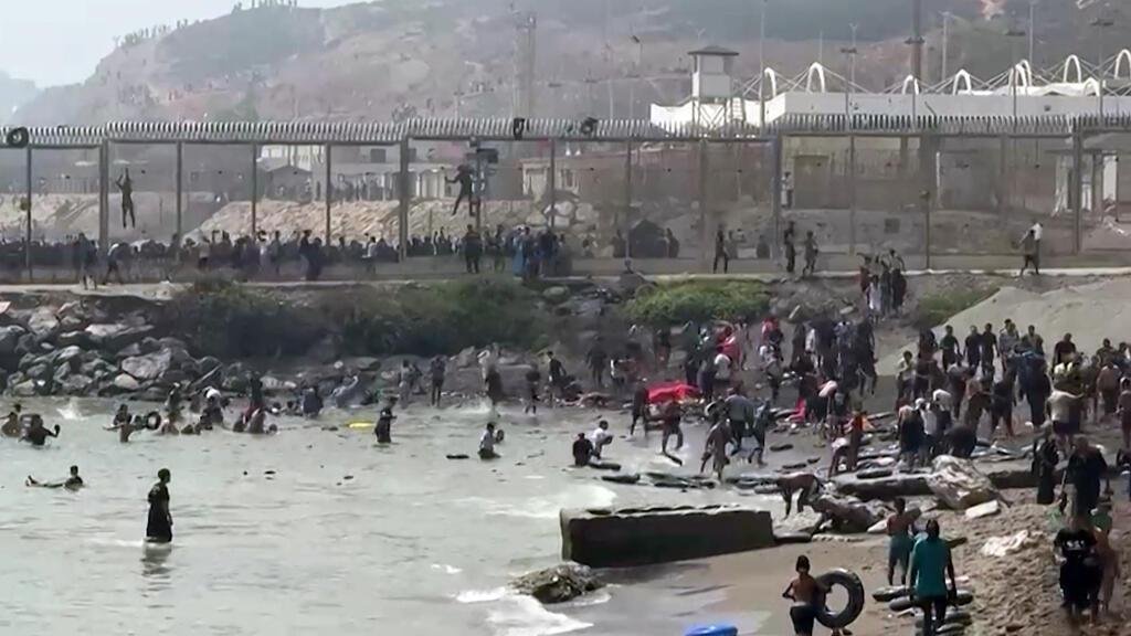 إسبانيا: عودة كل المهاجرين "تقريبا" إلى المغرب واجتماع أوروبي الثلاثاء لبحث الأزمة