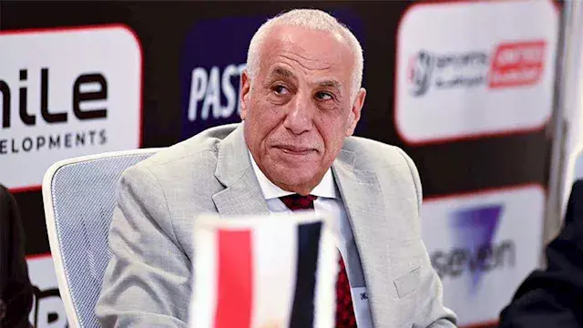 بعد رحيل جون إدوارد.. حقيقة تجاهل لاعبي الزمالك مكالمة حسين لبيب