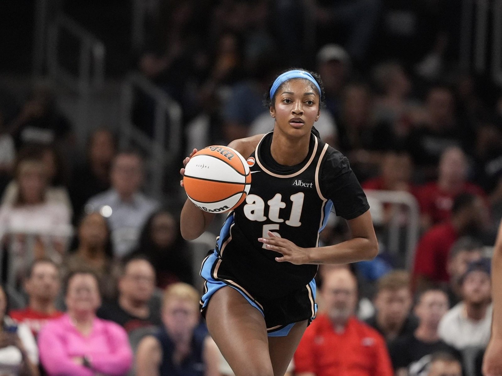 Angel Reese breaks WNBA record with 26 rebounds in Dream’s win over Sparks