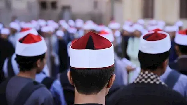 خاص| الأزهر يلغي الأحياء لطلاب الصف الثاني الثانوي "علمي" ويقرر تدريس مادة التاريخ