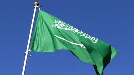 "رويترز": السعودية تسعى لردع إيران عبر تحالفات دفاعية
