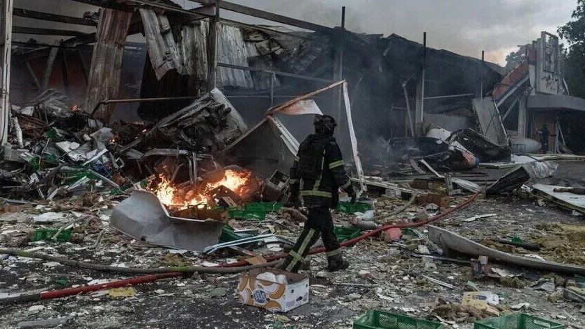 روسيا: إصابة 24 شخصا جراء هجمات بمسيرات أوكرانية على حافلتين